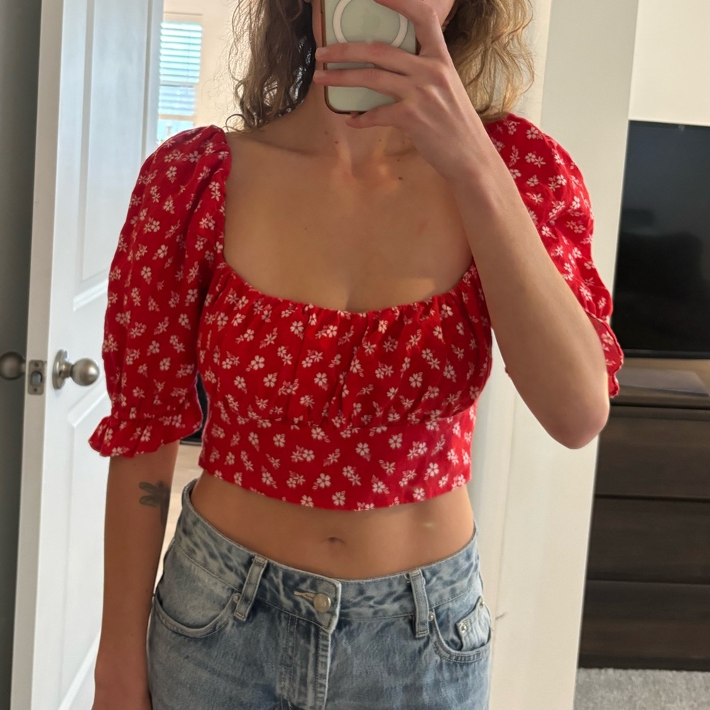 & other stories linen puff sleeve crop top